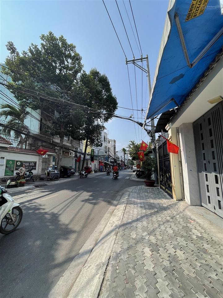 Chính chủ gửi bán lô đất góc 2 mặt tiền nguyễn tuyễn phường bình trưng tây quận 2