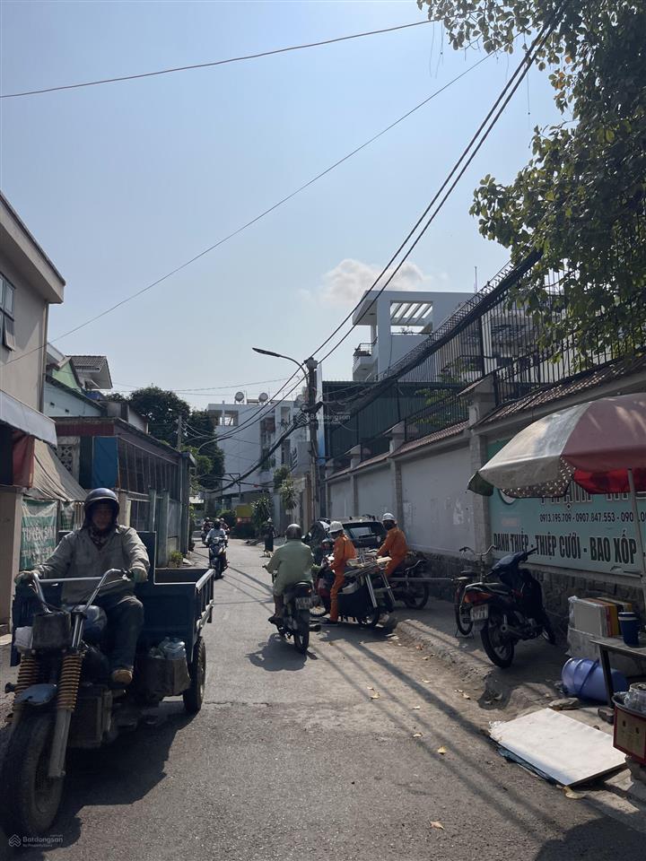 Chính chủ gửi bán lô đất góc 2 mặt tiền nguyễn tuyễn phường bình trưng tây quận 2