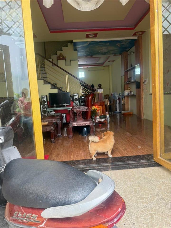 Hot hot chủ gửi nhà 1 trệt 3 lầu cách lê văn thịnh chỉ 20m dt 61,4 ngang 5m nhà xây