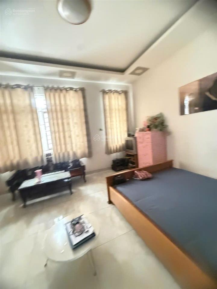 Hot hot chủ gửi nhà 1 trệt 3 lầu cách lê văn thịnh chỉ 20m dt 61,4 ngang 5m nhà xây