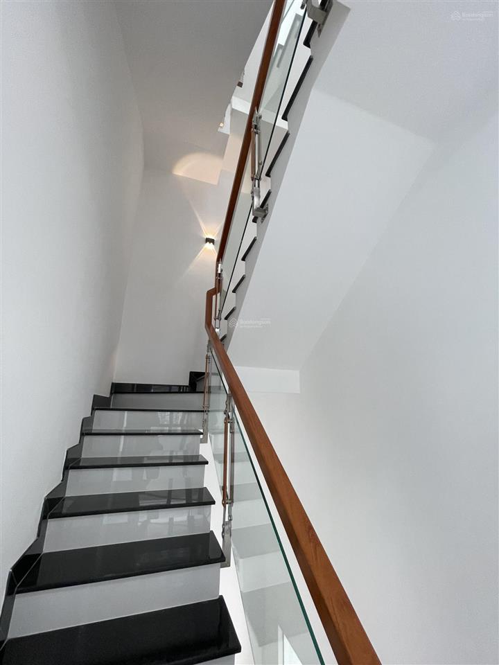 Chủ gửi bán nhà mới xây p. bình trưng tây q2 diện tích đất 57m². diện tích sàn 150m² vị tr