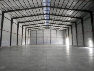 Cho thuê kho xưởng 2.500m mặt tiền ql 61c cần thơ  gần đường vành đai, container 40ft 24/7