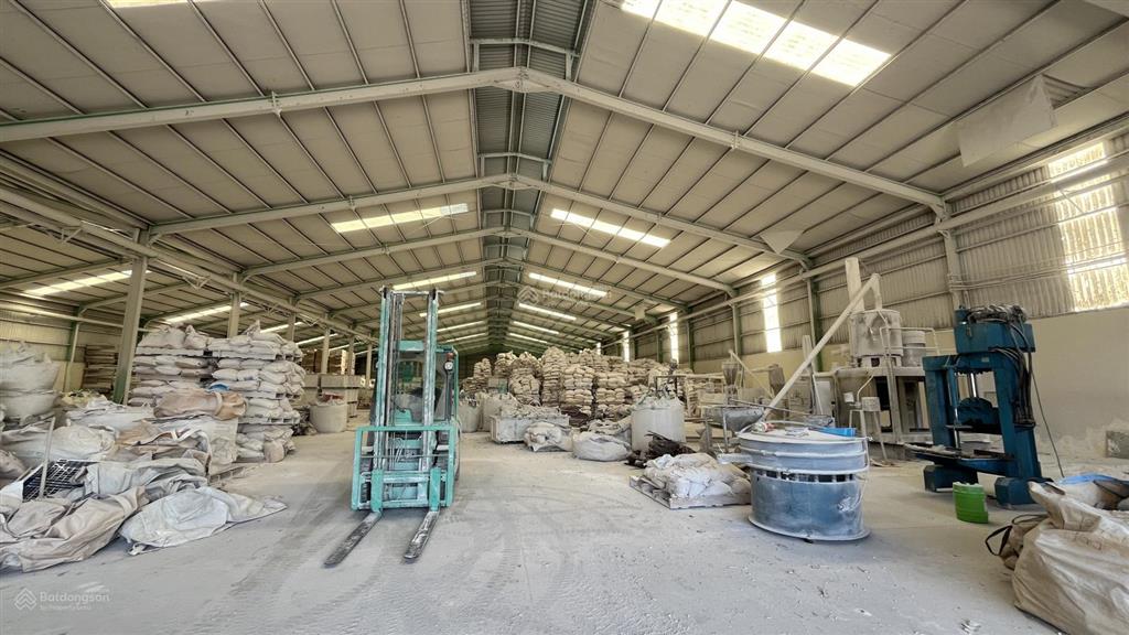 Cho thuê kho bãi 5.000m² mặt tiền ql1a  tp. vĩnh long (đã hoàn công)