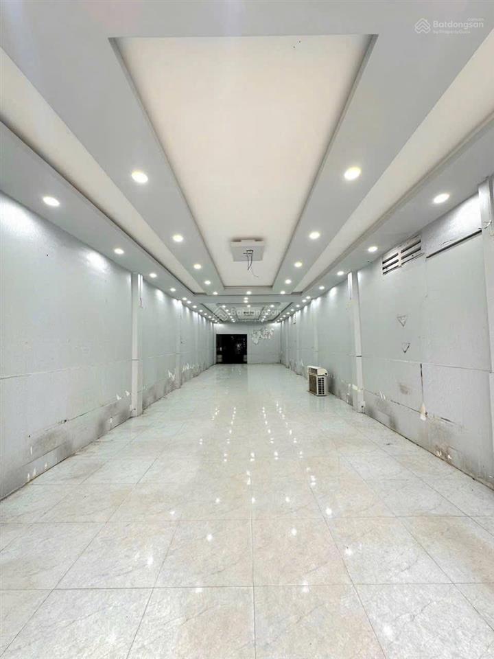 Cho thuê nhà mặt tiền 3/2 ninh kiều 150m2 trống suốt, vị trí vàng kinh doanh, giá 45 triệu/tháng