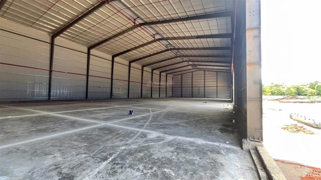 Cho thuê kho 1100m2 quốc lộ 61c, trang bị pccc tự động và trạm điện 3 pha