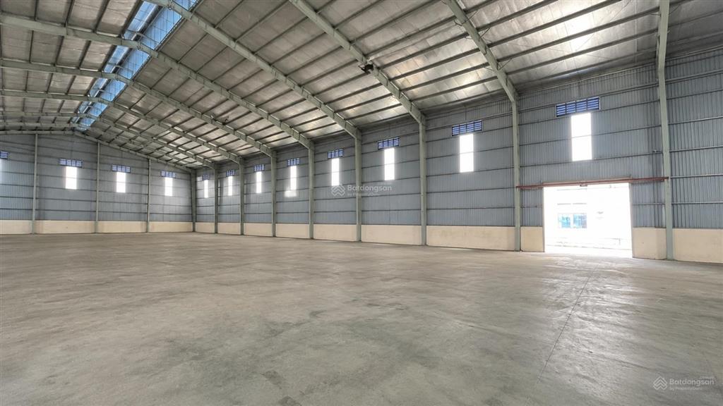 Cho thuê kho 2.112,48m2 tại kcn trà nóc  điện 3 pha, pccc vách tường