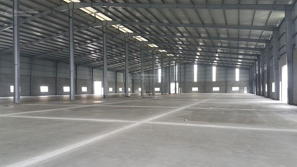Cho thuê kho xưởng 2.000m2 mặt tiền ql1a vĩnh long  gần cầu cần thơ, pccc tự động