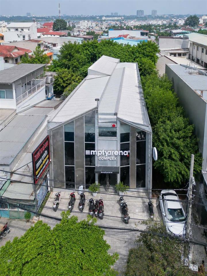 Cho thuê mặt tiền nguyễn văn cừ ngang 15m hiếm có