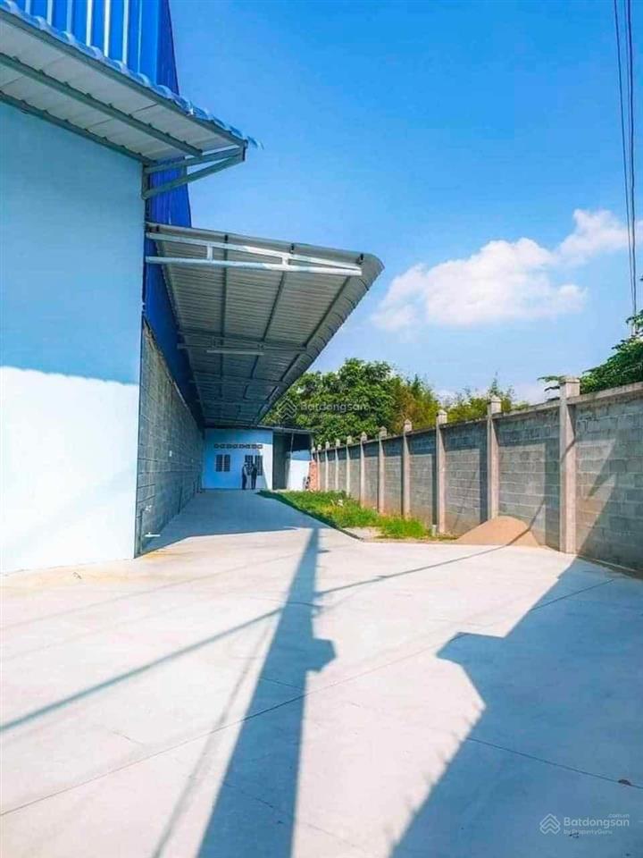 Cho thuê kho 2.200m2 mặt tiền quốc lộ 61c giá tốt chỉ 32k/m2