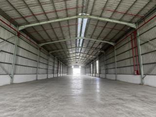 Cho thuê kho 1700m2, pháp lý skc, trang bị pccc tự động, trạm điện 3 pha