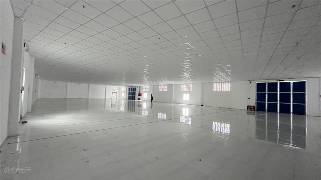 Thuê kho skc 2000m2 ql1a vĩnh long pccc tự động, điện 250kva, xe container 24/7, giá 60k/m2