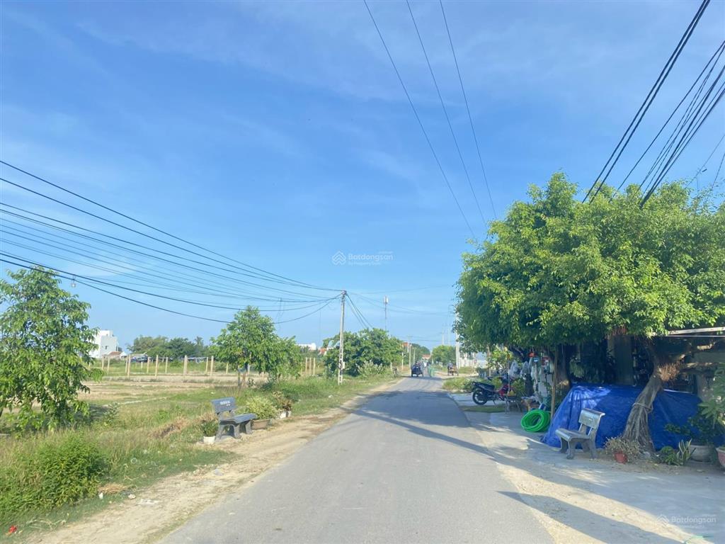 Đất full thổ trục chính hải triều, đường thông biển, pk8kkt vân phong. giá 22 triệu/m2
