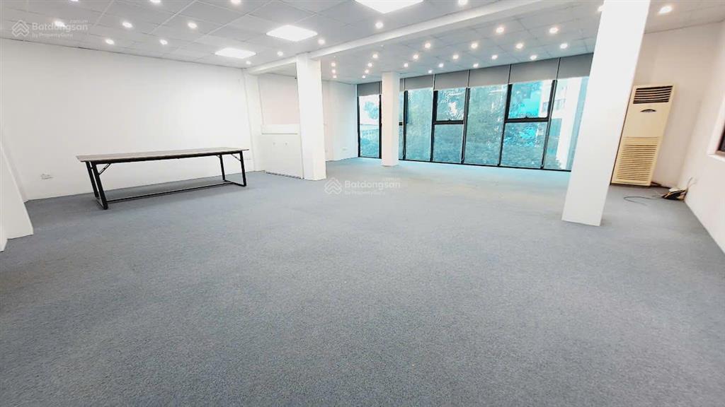 Cho thuê văn phòng tại trường chinh  thanh xuân 80m² giá thuê chỉ 14,5tr / tháng.