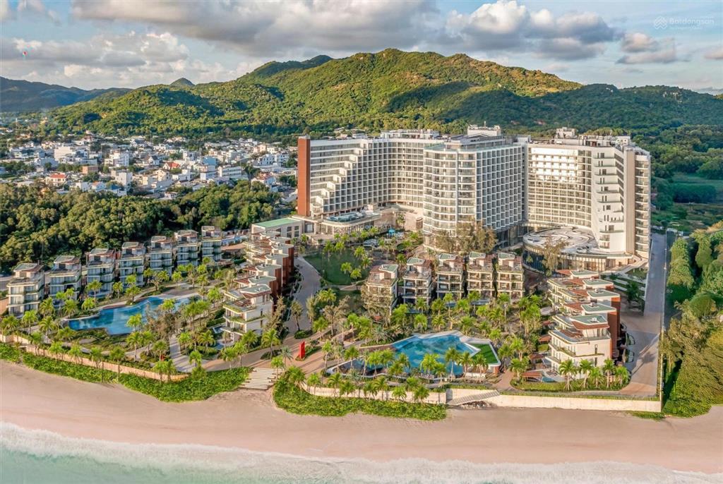 Chuyển nhượng căn hộ trực diện biển charm resort long hải giá thấp hơn cđt, sắp bàn giao