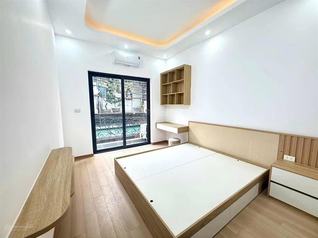 Bán nhà xã đàn 3, gần ô tô, nhà mới full nội thất không qh, 40m x 5t
