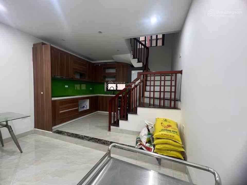 Bán nhà mặt ngõ xã đàn, nhà dân xây gần phố ngõ nông dt 33m², 7,8 tỷ