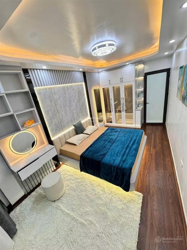 Thật 100% chính chủ bán căn mặt ngõ toàn thắng 45mx5 tầng ngõ nông