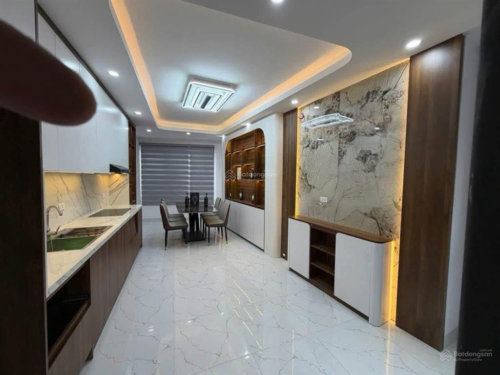 Chỉ 6,8 tỷ có ngay căn 30m2 xây mới full nội thất chỉ việc kéo va li về ở ngõ nông gần phố không qh