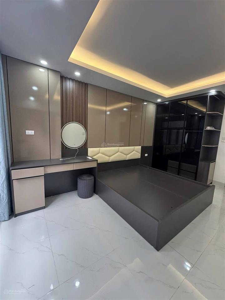 Chỉ 6,8 tỷ có ngay căn 30m2 xây mới full nội thất chỉ việc kéo va li về ở ngõ nông gần phố không qh