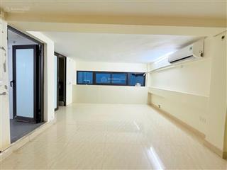 Bán nhà mặt ngõ văn chương k quy hoạch, nhà dân xây kcbt chắc chắn, ngõ nông, mt rộng trước nhà