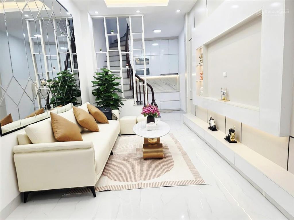 Bán nhà mặt ngõ trung phụng ngõ thông ở kết hợp kinh doanh 2 thoáng nhà dân xây mới full nội thất