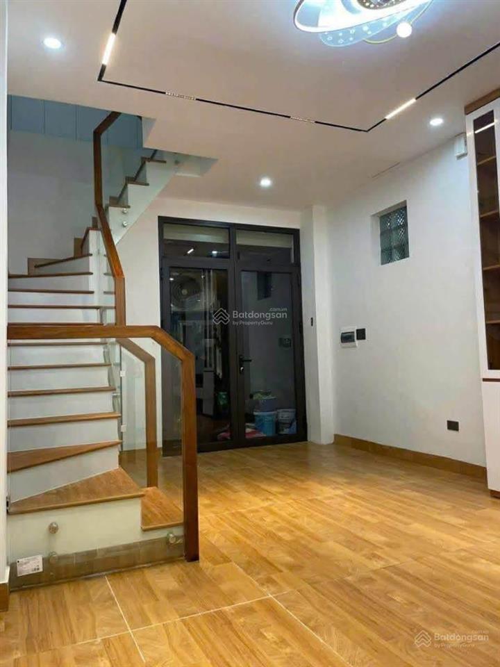 Nhà khâm thiên,lô góc 3 mặt thoáng gần chợ ngõ nông thông các ngả tiện ích bạt ngàn dt 46.2m ,7.8 t