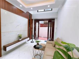 Bán nhà thái thịnh dân xây chắc chắn full nội thất gần phố sát chợ tiện ích bạt ngàn ngõ thông