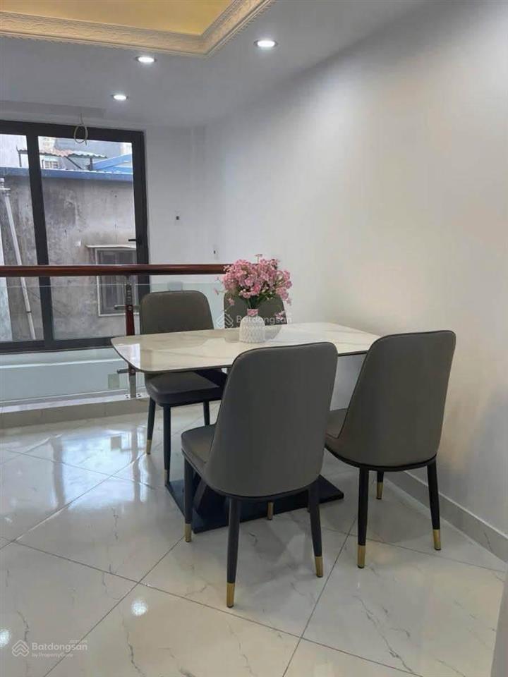 Bán nhà thái thịnh dân xây chắc chắn full nội thất gần phố sát chợ tiện ích bạt ngàn ngõ thông
