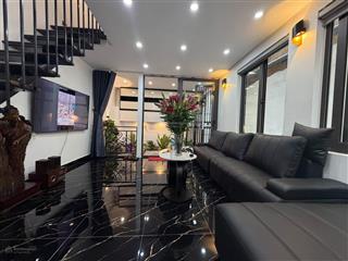 Bán nhà mặt ngõ khâm thiên,lô góc xây mới full nội thất xịn xò gần phố ngõ nông thông.dt38m5.59 t