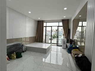 Căn hộ 1 phòng ngủ rộng 60m², nội thất đầy đủ tiện nghi, thích hợp ở gia đình, nhóm bạn