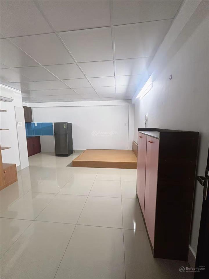 Phòng trọ ngay đại học ufm, đại học luật, tdtu. phòng đầy đủ nội thất