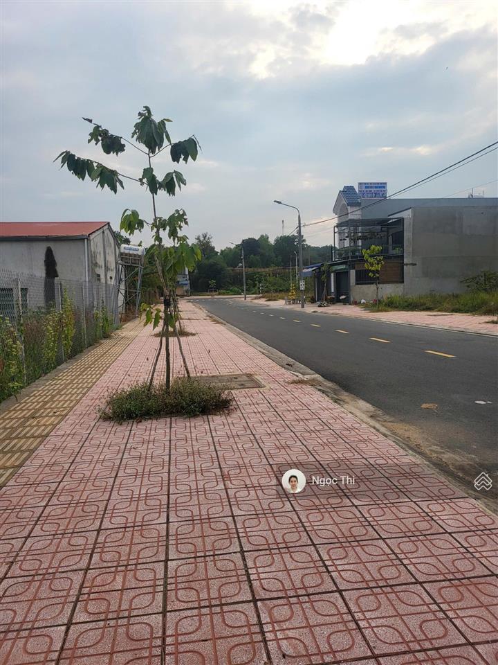 Lô đất 2 mặt tiền giá cực tốt, ngay đường thông về lý thái tổ, khu dân cư mới