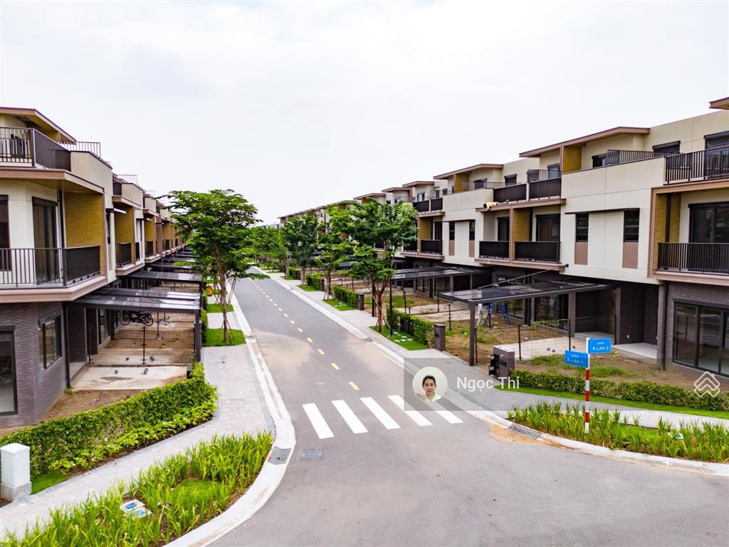 Chiết khấu ngay 9.5% trong tuần, izumi hàng hot vị trí đẹp, đầu tư cực tốt,  ngay rổ hàng cđt