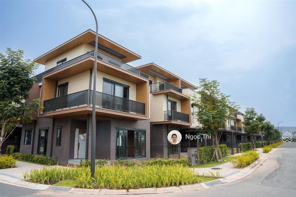 Nhà phố 1 trệt 2 lầu giá 7.8 tỷ,pháp lý rõ ràng, nhà nhật chuẩn đẹp,tiện ích 5 sao,bank hỗ trợ 70%