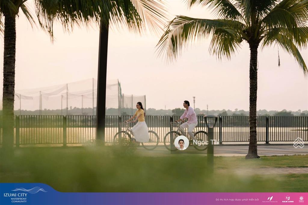 Biệt thự view kênh giá cực tốt, tt 30% đến nhận nhà, bank hỗ trợ lãi suất 0%, chiết khấu cao 9,5%