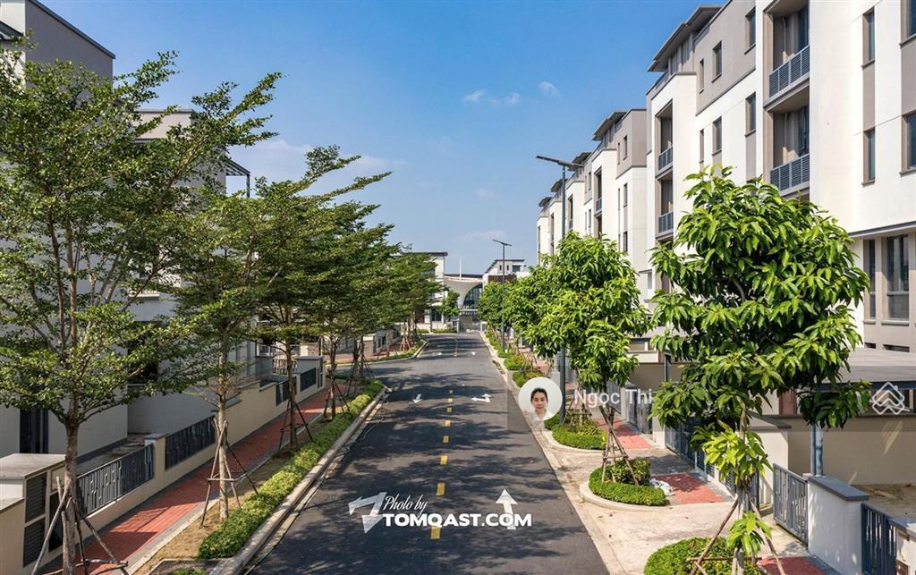Bán nhà phố liền kề giá 5,2 tỷ căn góc, view thoáng, đường thông