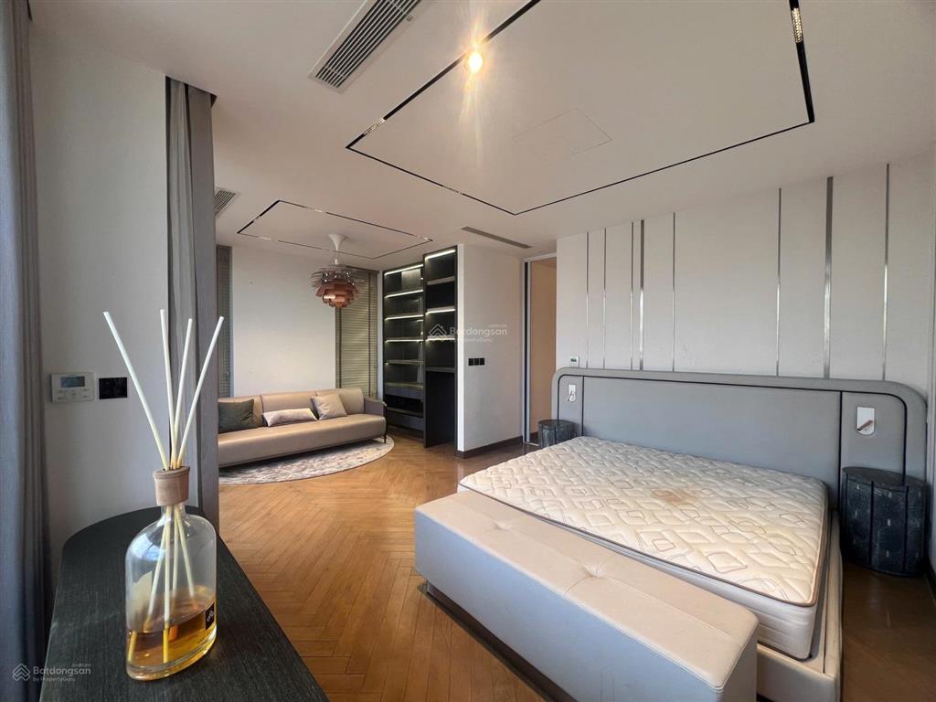 Bán gấp biệt thự thảo điền, 463m2, giá cực tốt, nhà mới, thiết kế sang trọng