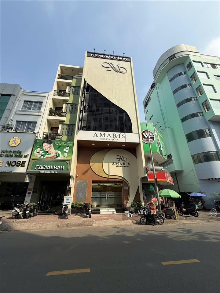 Bán gấp mặt tiền nguyễn cửu vân, q. bình thạnh  dt 9x20m  7 tầng  hđt 250 triệu  giá 50 tỷ