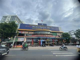 Mặt tiền võ văn ngân, tp. thủ đức  dt 40x50m  cn 2.000m2  hđt 700 triệu  giá 199 tỷ