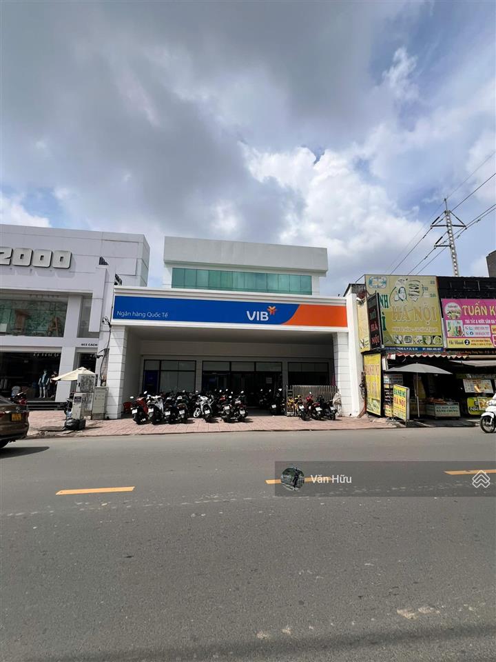 Siêu phẩm sắp bán  mặt tiền lê văn việt, quận 9  dt 9x25m  2 tầng  hđt 200 triệu  giá 40 tỷ