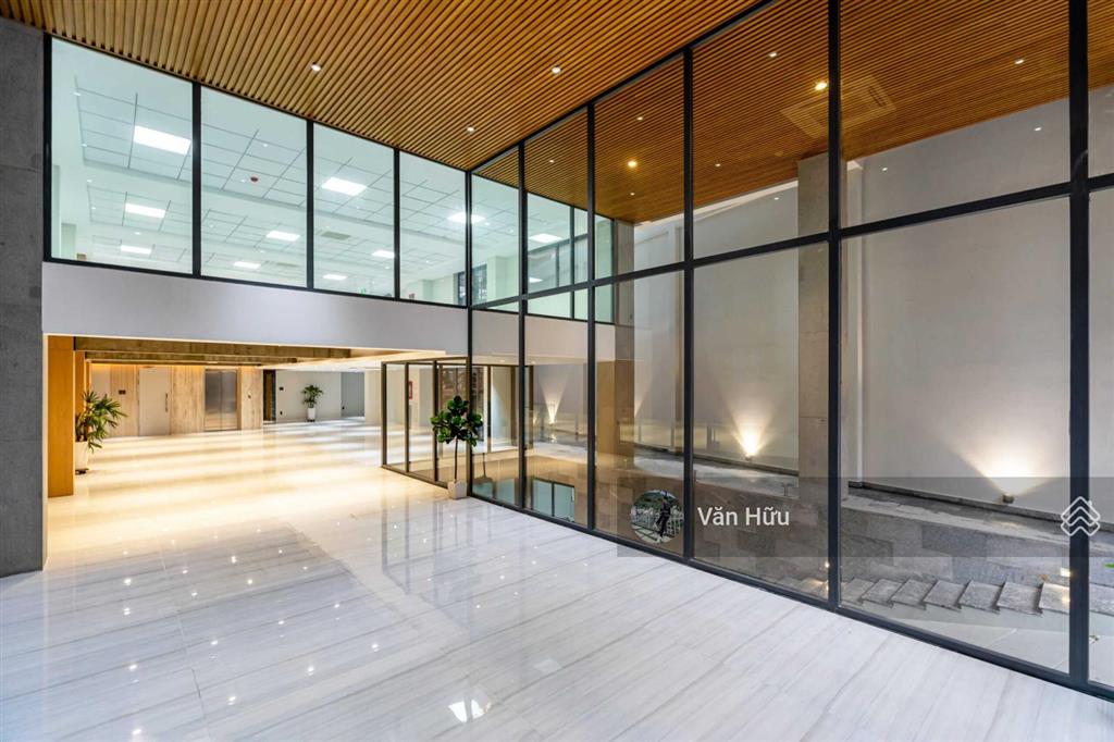 Siêu vị trí mặt tiền lê thị riêng, quận 1  dt 10x15m  6 tầng  hđt 280 triệu  giá 55 tỷ