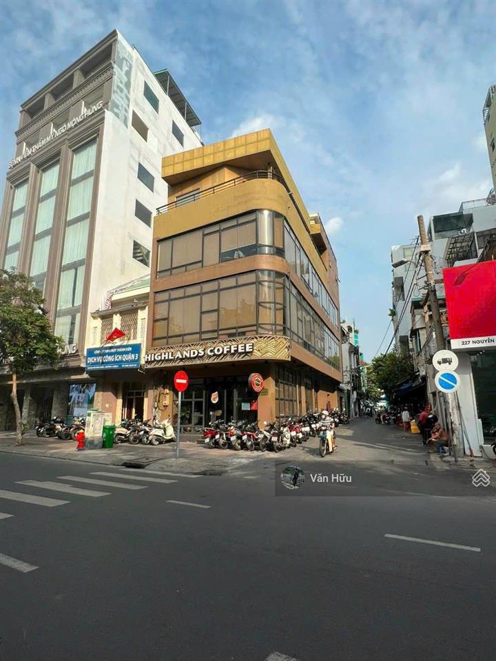 Góc 2 mặt tiền thương hiệu nguyễn đình chiểu, quận 3  7x25m  5 tầng  hđt 250 triệu  giá 55 tỷ
