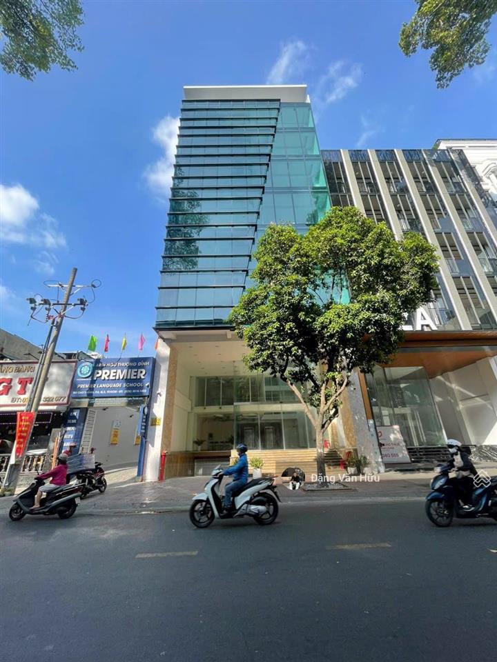 Góc 2 mặt tiền nguyễn bỉnh khiêm, quận 1  dt 9x25m  hầm 6 tầng  hđt 300 triệu  giá 65 tỷ