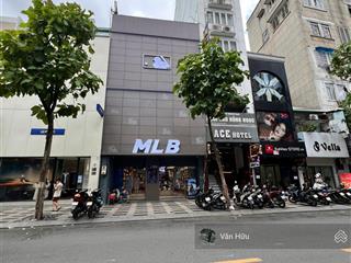 Siêu phẩm thương hiệu mặt tiền lê thị riêng, quận 1  10x15m  6 tầng  hđt 280 triệu  giá 55 tỷ