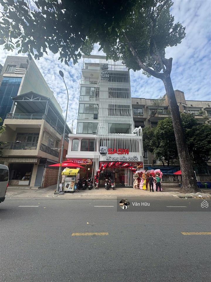Siêu phẩm đầu tư  mặt tiền ngô gia tự, quận 10  8x20m  6 tầng  hđt 200 triệu  giá 40 tỷ