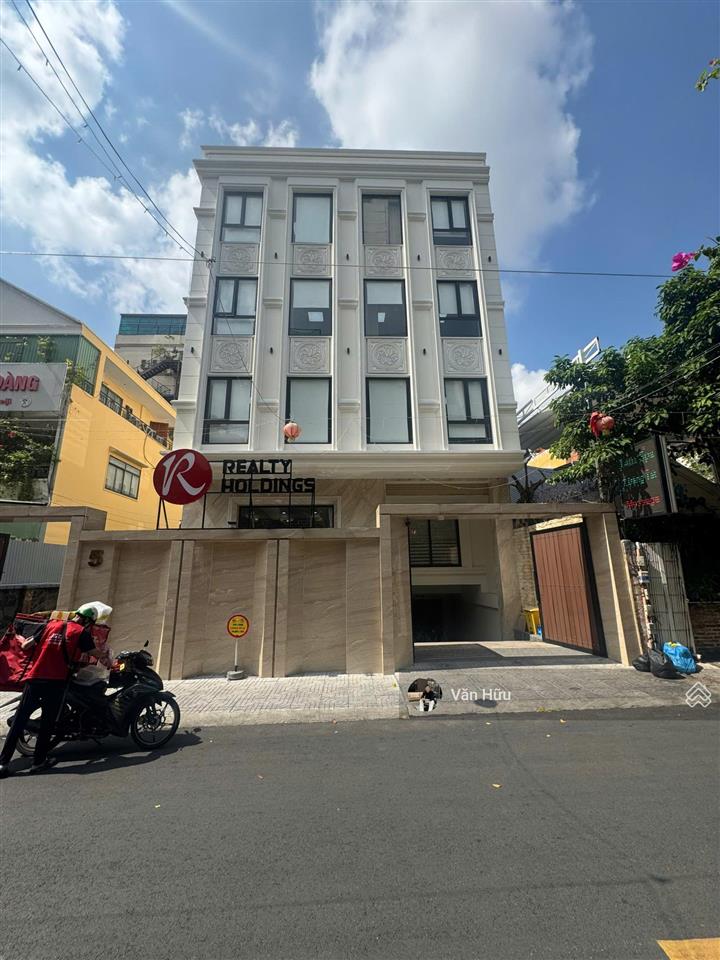 Siêu phẩm mặt tiền nguyễn gia trí, q. bình thạnh  8x25m  hầm 5 tầng  hđt 250 triệu  giá 45 tỷ