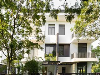 Siêu hiếm! chỉ 3x tỷ sở hữu ngay căn biệt thự cực đẹp tại trung tâm  đối diện công viên, hồ bơi!