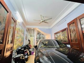 Bán nhầ phố tôn đức thắng! phân lô ô tô tránh, kinh doanh, sát phố cổ, gara, 2 thoáng. 51m*4t