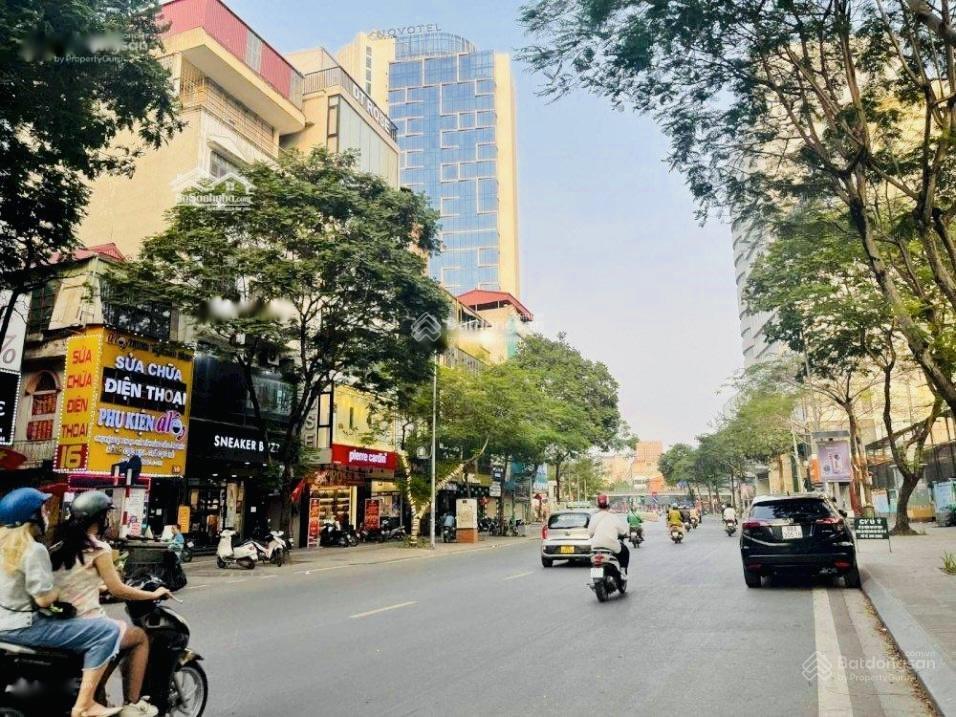 Bán nhà phố thái hà, thang máy nhập khẩu, phân lô, kinh doanh, full nội thất xịn sò. 59m*6t
