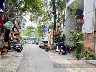 Nhà đẹp đào tấn, dân xây 5 tầng thang máy, 2 thoáng vĩnh viễn, ở hay kinh doanh đều phù hợp